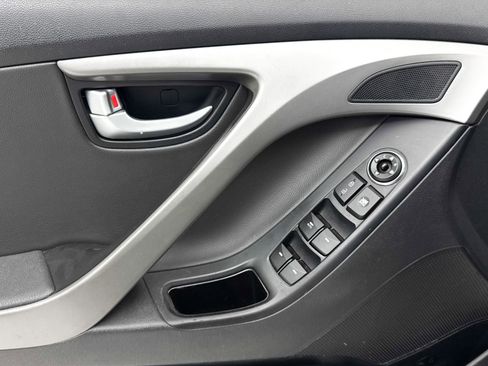 Used 2014 Hyundai Elantra Limited FWD image 20