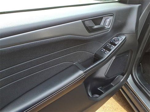 Used 2023 Ford Escape Active image 12