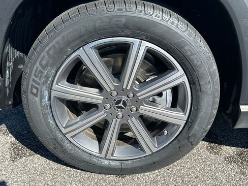 Used 2023 Mercedes-Benz GLS 450 4MATIC image 15