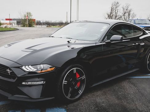 Used 2020 Ford Mustang GT Premium w/ Equipment Group 401A image 7