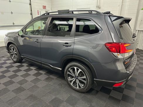 Used 2024 Subaru Forester Limited AWD/4WD image 7