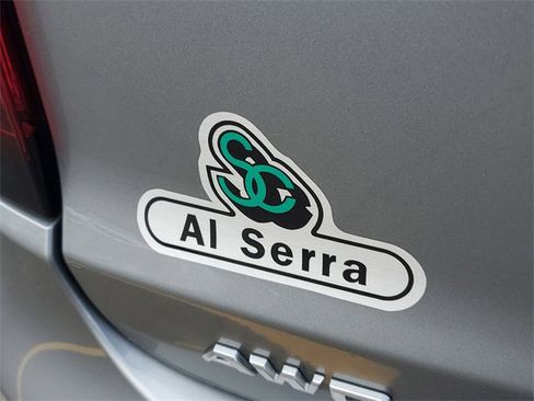 Certified 2025 Cadillac XT6 Luxury image 8