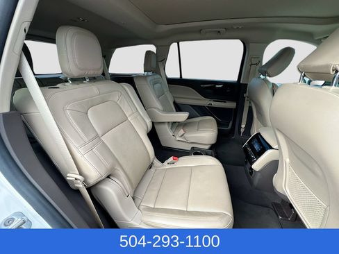 Used 2022 Lincoln Aviator Reserve w/ Elements Package Plus RWD image 29