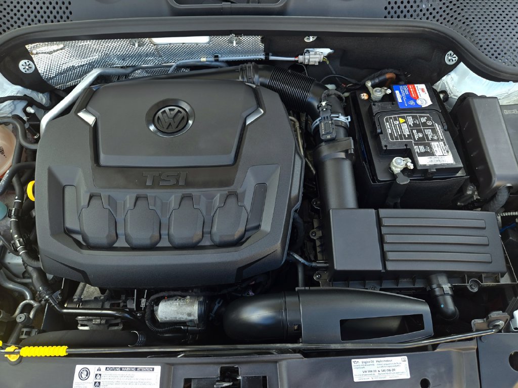 Used 2018 Volkswagen Beetle 2.0T S FWD image 23