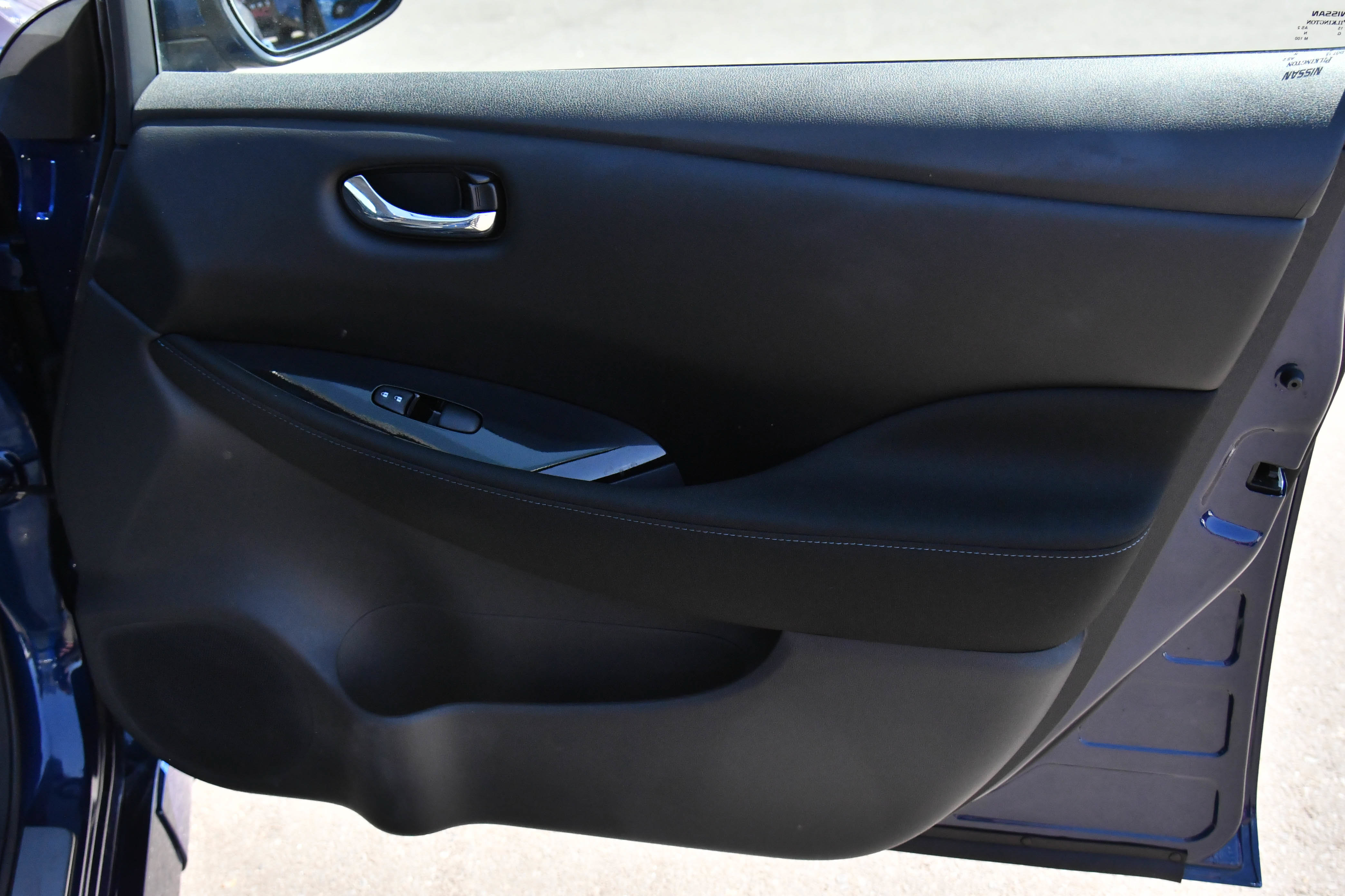 Used 2025 Nissan Leaf SV Plus FWD image 48