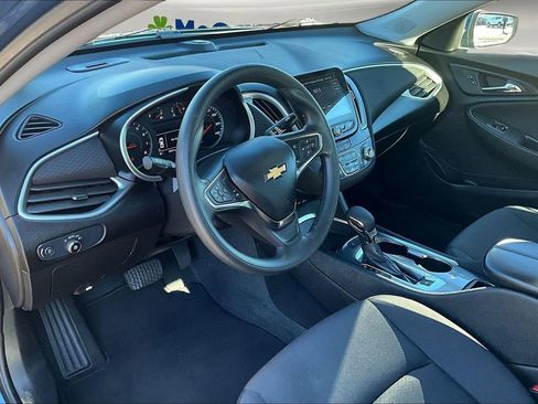 Used 2024 Chevrolet Malibu LT image 15
