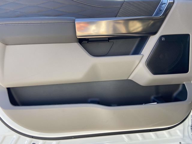 New 2026 Ford F450 Platinum w/ Platinum Plus Package AWD/4WD image 14