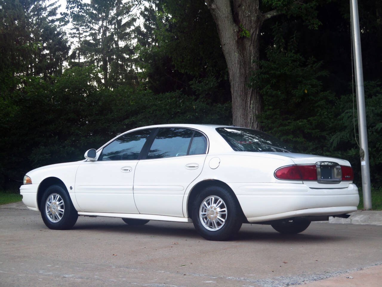 Used 2005 Buick Le Sabre Custom FWD image 3