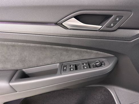 New 2026 Volkswagen Golf S FWD image 10