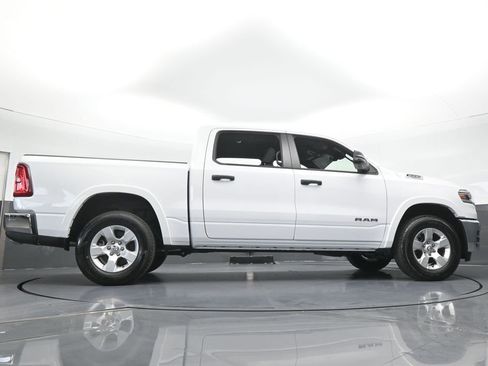 Used 2025 RAM 1500 Big Horn AWD/4WD image 57