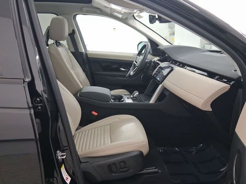 New 2025 Land Rover Discovery Sport S image 36