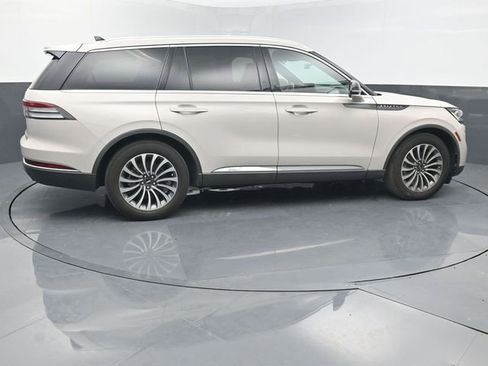 Used 2023 Lincoln Aviator Reserve w/ Elements Package Plus RWD image 6