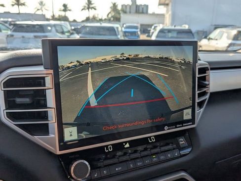 Used 2024 Toyota Tundra Limited w/ Power Package image 19