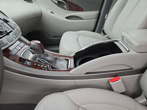 Used 2012 Buick LaCrosse Premium w/ Entertainment Package image 22