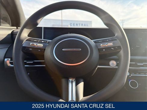 Certified 2025 Hyundai Santa Cruz SEL image 20