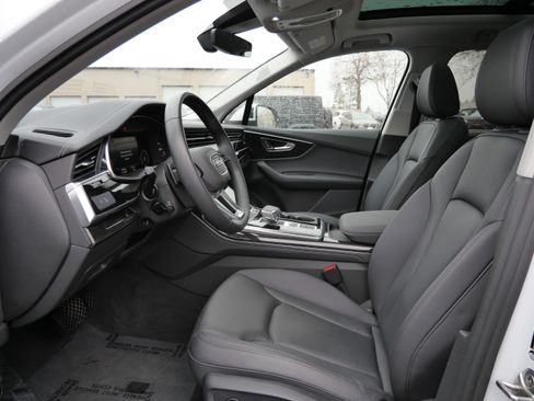 Used 2023 Audi Q7 3.0T Premium Plus w/ Premium Plus Package image 12