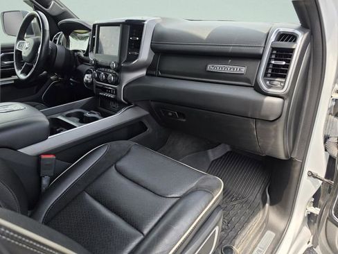 Used 2022 RAM 1500 Laramie w/ Sport Appearance Package AWD/4WD image 14