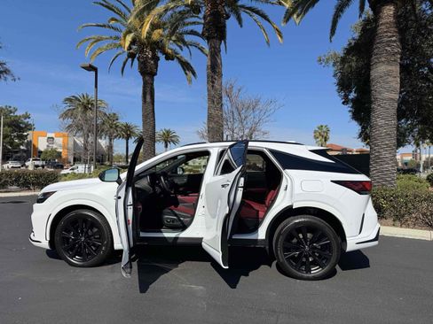 Used 2024 Lexus RX 500h F Sport image 23