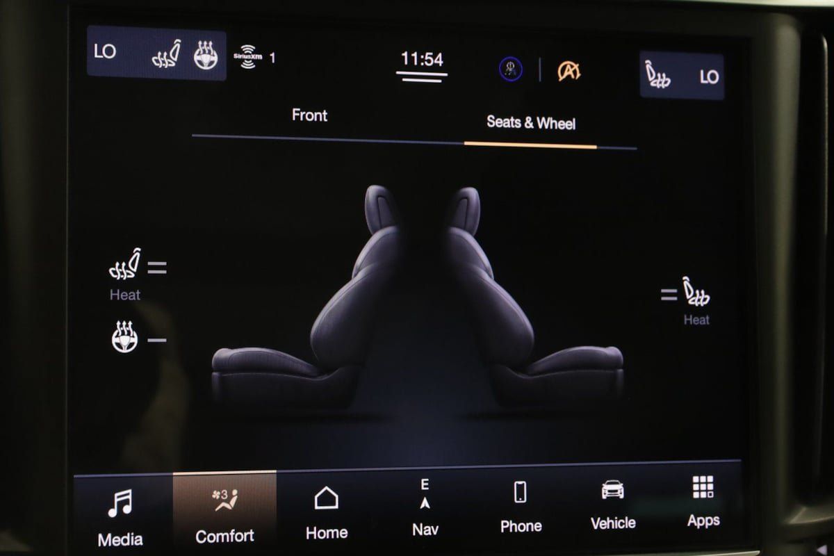 Used 2022 Maserati Levante Modena AWD/4WD image 9