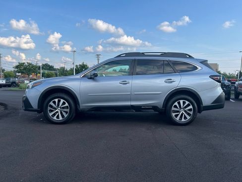 Used 2020 Subaru Outback Premium w/ Popular Package #1 AWD/4WD image 4
