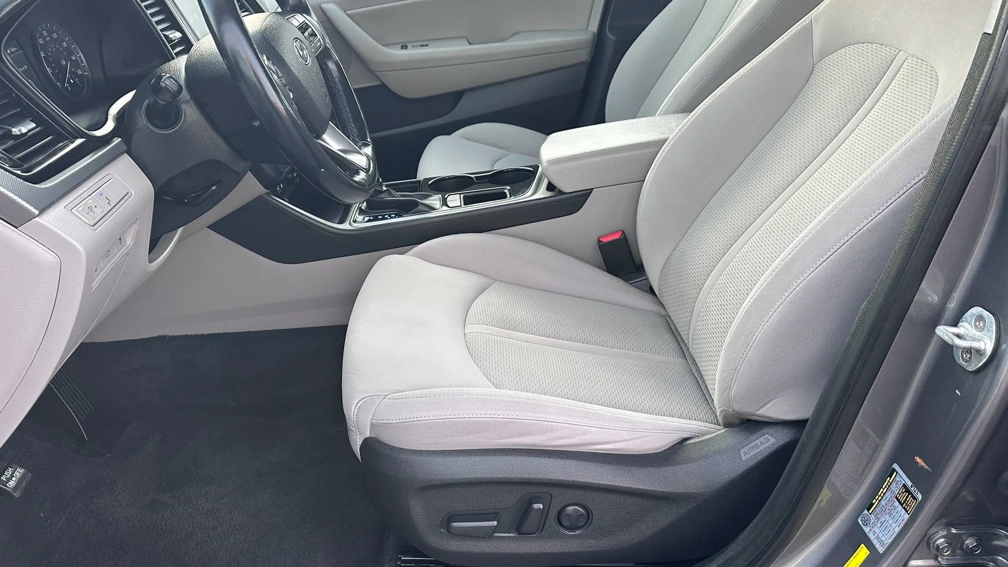 Used 2018 Hyundai Sonata SEL FWD image 10