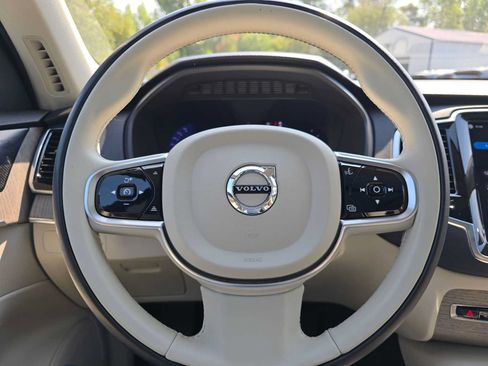 Certified 2023 Volvo XC90 T8 Plus AWD/4WD image 27