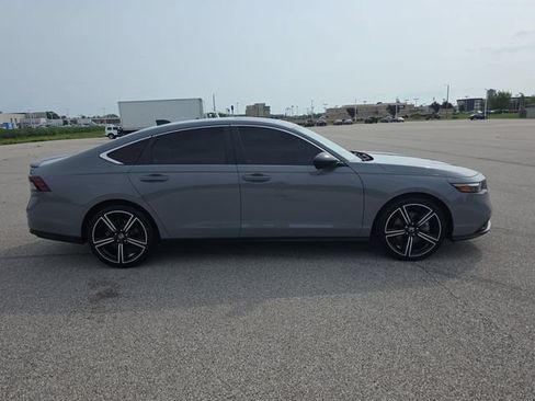 Used 2024 Honda Accord Sport image 14