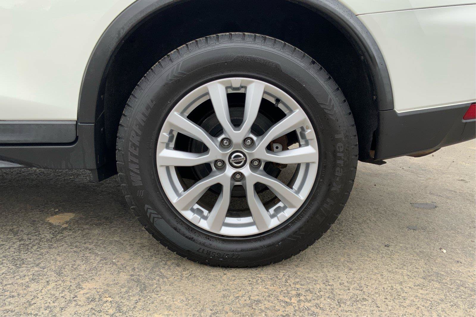 Used 2020 Nissan Rogue SV AWD/4WD image 28