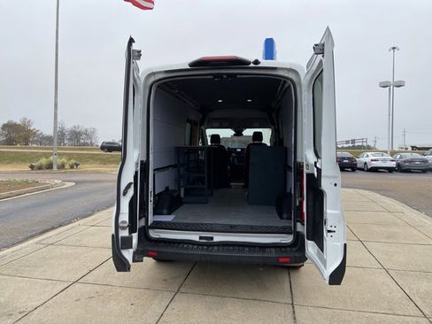 Used 2023 Ford Transit 250 Medium Roof w/ Load Area Protection Package image 21