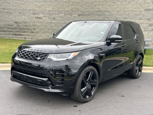 Certified 2023 Land Rover Discovery HSE R-Dynamic AWD/4WD image 2