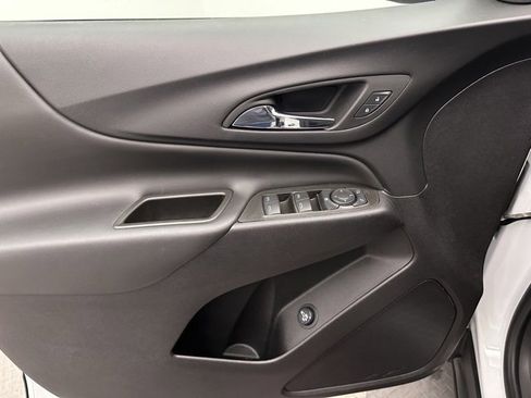 Used 2024 Chevrolet Equinox LT w/ LPO, Floor Liner Package image 15