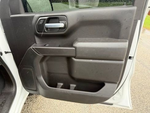 Used 2021 Chevrolet Silverado 1500 Custom image 39