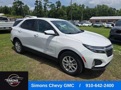 Used 2022 Chevrolet Equinox LT FWD image 11