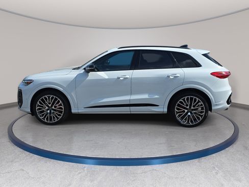 New 2026 Audi SQ5 Premium Plus AWD/4WD image 8