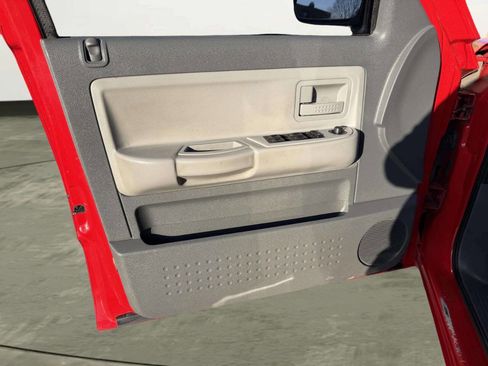 Used 2005 Dodge Dakota SLT image 12