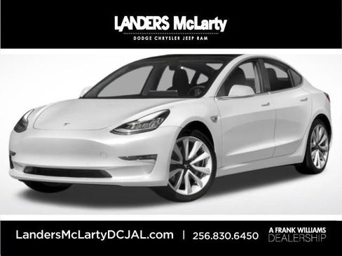 Used 2020 Tesla Model 3 Standard Range Plus image 1
