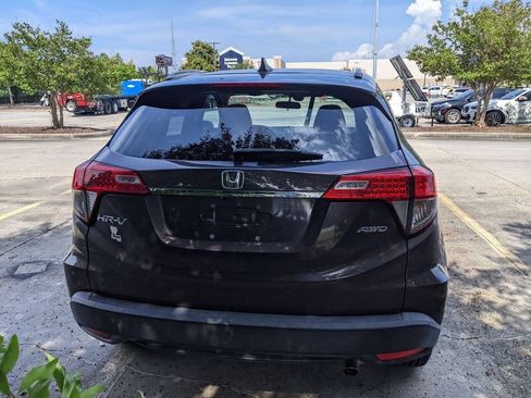 Used 2019 Honda HR-V EX image 12
