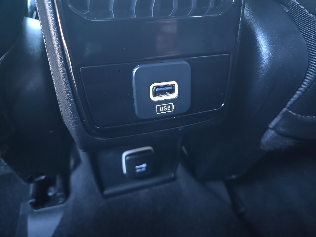 Used 2024 Jeep Compass Limited AWD/4WD image 37
