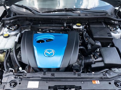 Used 2012 MAZDA MAZDA3 i Touring FWD image 33