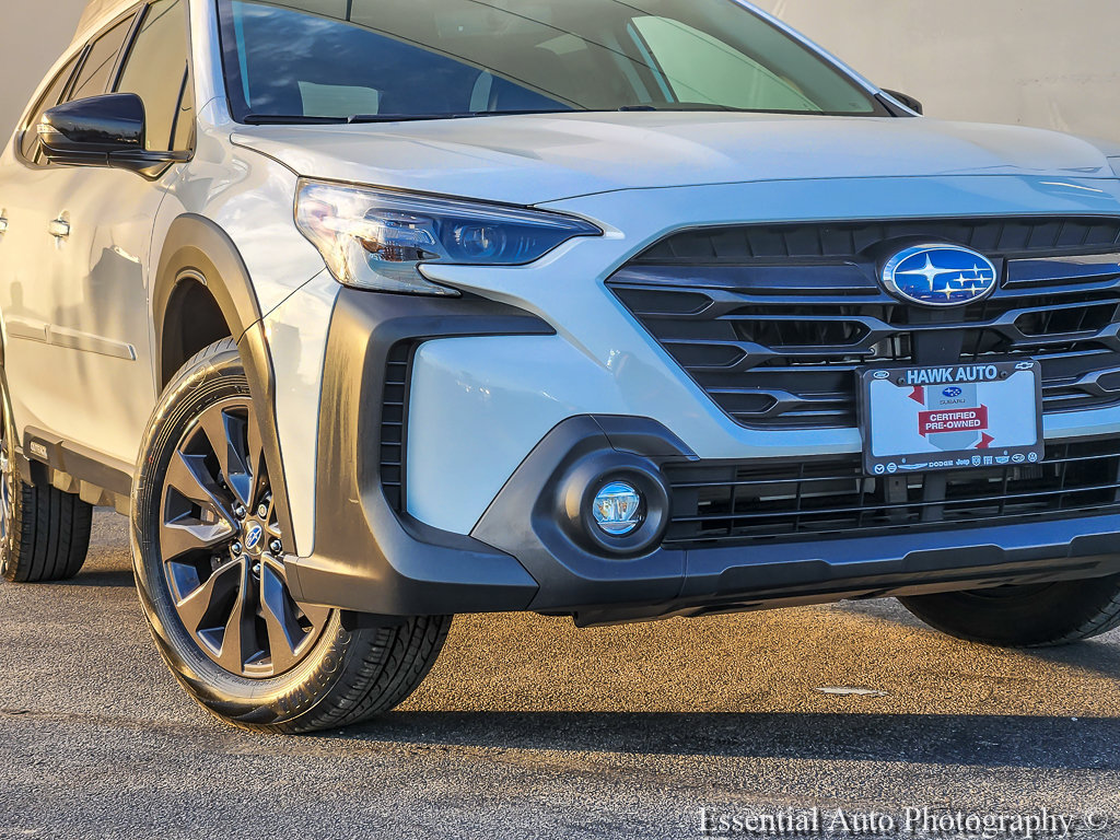 Certified 2025 Subaru Outback Onyx Edition AWD/4WD image 2