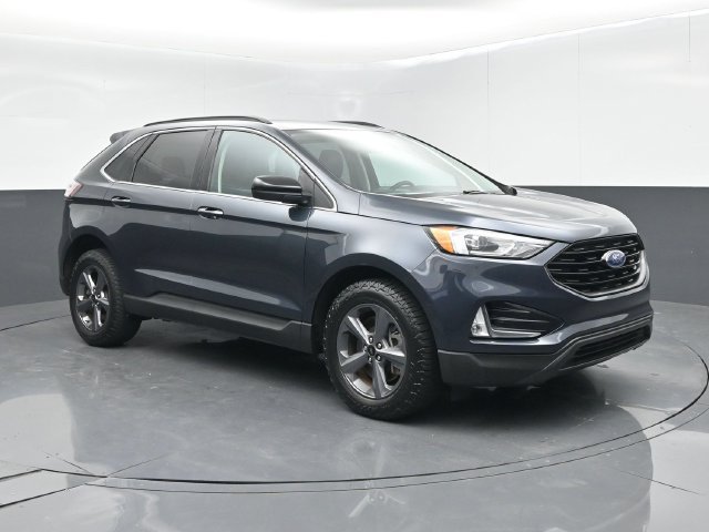 Certified 2022 Ford Edge SEL w/ Sport Appearance Package AWD/4WD image 2