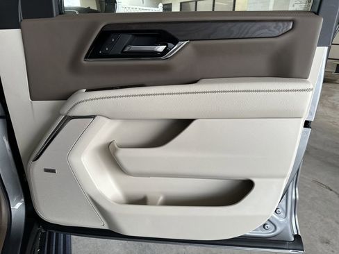 New 2026 GMC Yukon Denali w/ Denali Reserve Package image 43