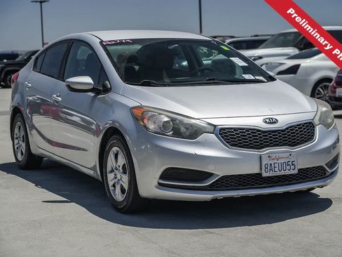 Used 2016 Kia Forte LX FWD image 5