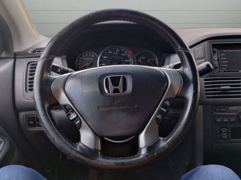 Used 2004 Honda Pilot EX image 24