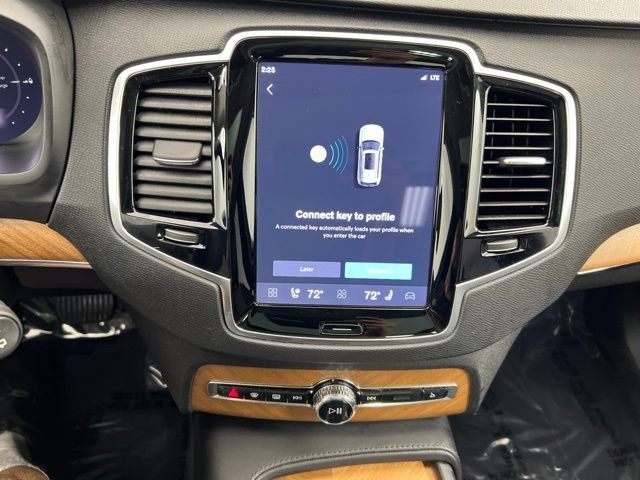 Used 2024 Volvo XC90 T8 Plus w/ Protection Package Premier AWD/4WD image 19