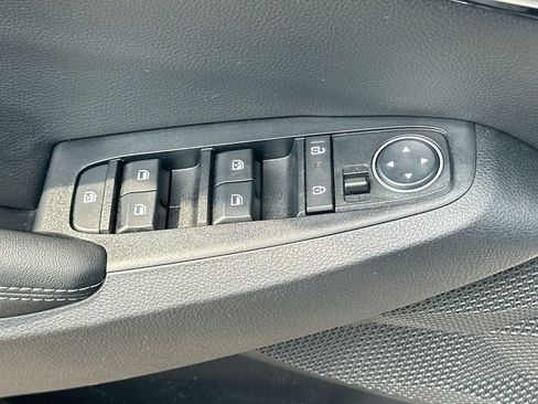 Certified 2024 Kia Seltos EX FWD image 18