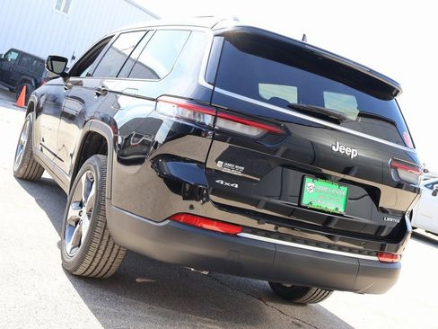 New 2026 Jeep Grand Cherokee L Limited w/ Trailer Tow Package AWD/4WD image 3