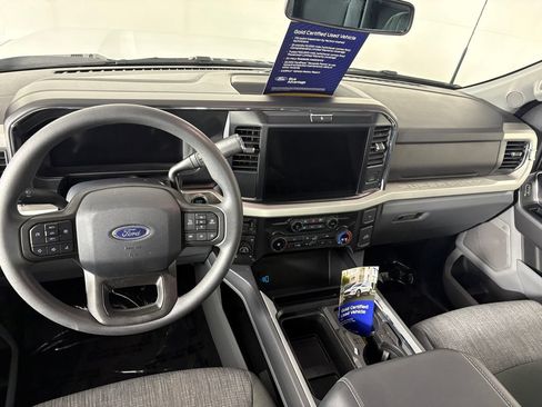 Certified 2025 Ford F250 XLT w/ Black Appearance Package AWD/4WD image 25