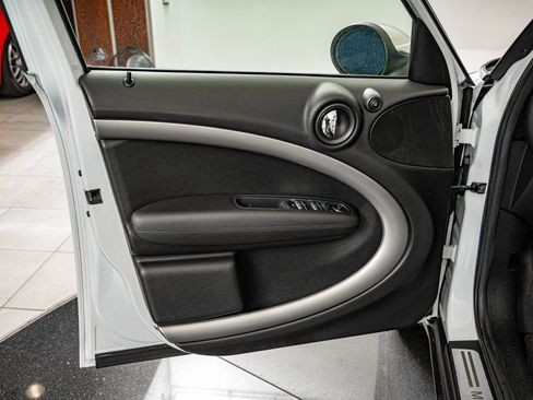Used 2014 MINI Cooper Countryman FWD image 18