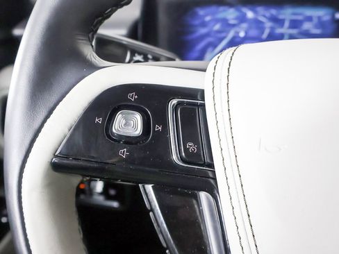 Used 2025 Lincoln Aviator Reserve w/ Illumination Package image 47